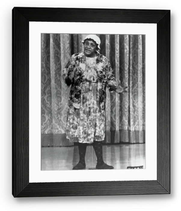 Framed Print : Jackie Moms Mabley Performing Comedy Framed Print : Jackie Moms Mabley Performing Comedy