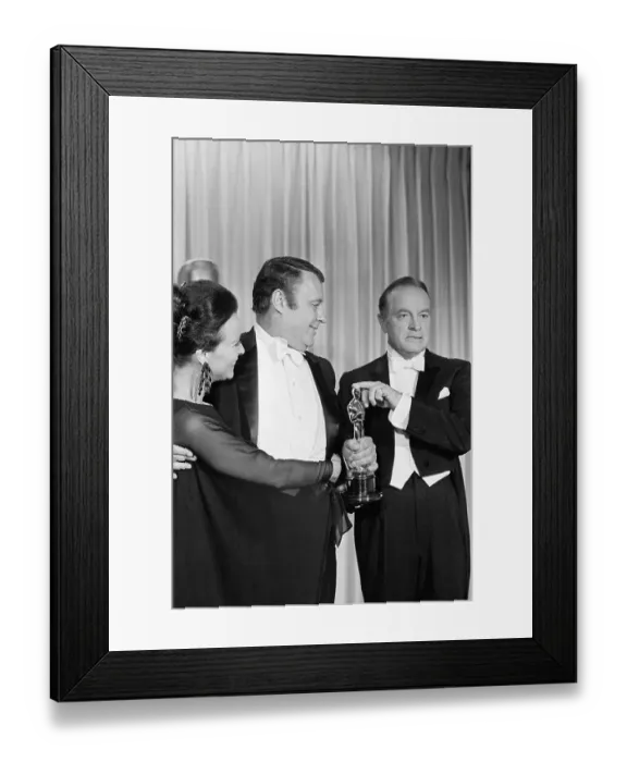 Framed Print : Rod Steiger, Bob Hope and Claire Bloom Framed Print : Rod Steiger, Bob Hope and Claire Bloom
