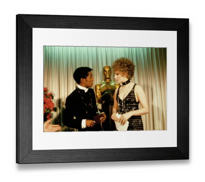 Framed Print : Barbra Streisand Presenting to Sammy Davis Jr Framed Print : Barbra Streisand Presenting to Sammy Davis Jr