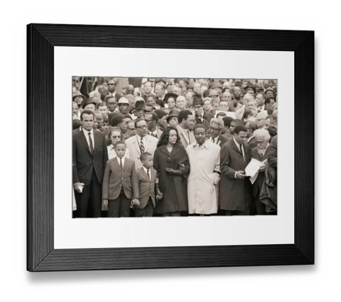 Framed Print : Coretta Scott King and Ralph Abernathy at Memorial March Framed Print : Coretta Scott King and Ralph Abernathy at Memorial March
