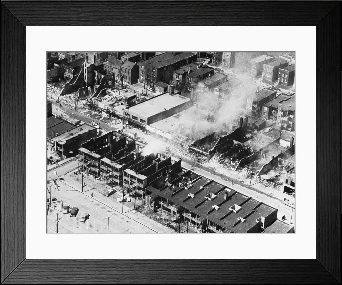 Framed Print : Burning Buildings on a Chicago Street