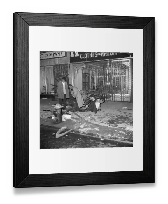 Framed Print : Looting During the Martin Luther King Riots Framed Print : Looting During the Martin Luther King Riots