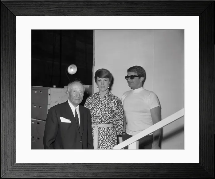 Framed Print : Julie Andrews with Colleagues Framed Print : Julie Andrews with Colleagues