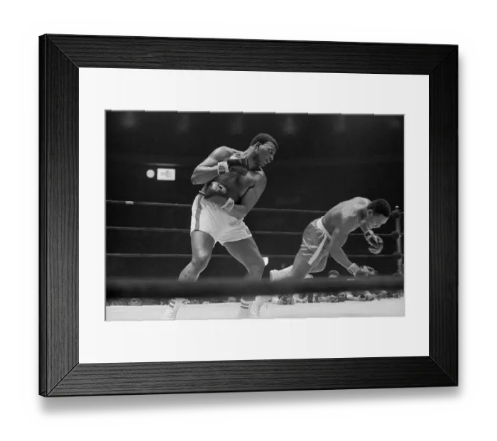 Framed Print : Joe Frazier Boxing Against Buster Mathis Framed Print : Joe Frazier Boxing Against Buster Mathis