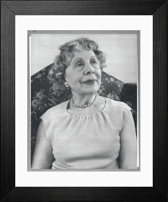 Framed Print : Actress Dame Edith Evans