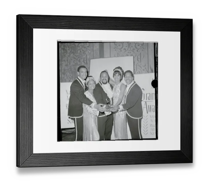 Framed Print : The Fifth Dimension Singing Group Framed Print : The Fifth Dimension Singing Group
