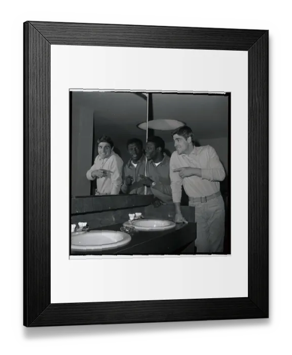 Framed Print : Emile Griffith with Nino Benvenuti Framed Print : Emile Griffith with Nino Benvenuti