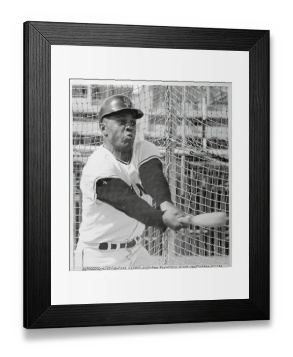 Framed Print : Willie Mays Swinging Bat Framed Print : Willie Mays Swinging Bat