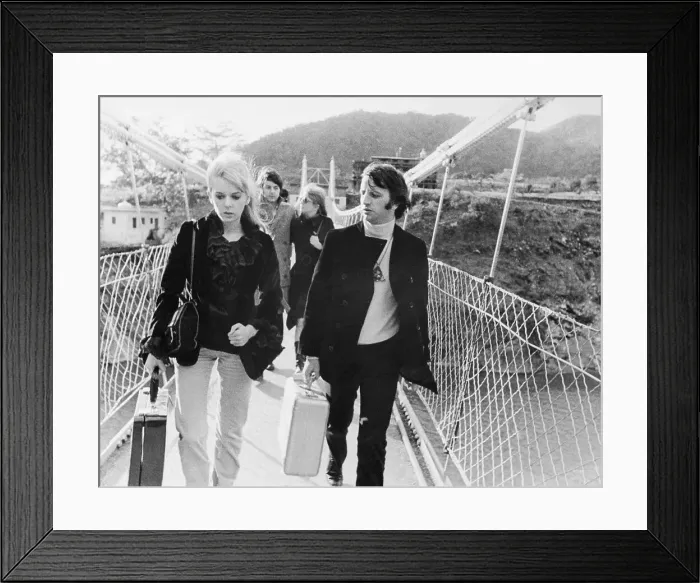 Framed Print : Maureen Starkey, Ringo Starr, Jane Asher, and Paul McCartney Arriving in India Framed Print : Maureen Starkey, Ringo Starr, Jane Asher, and Paul McCartney Arriving in India