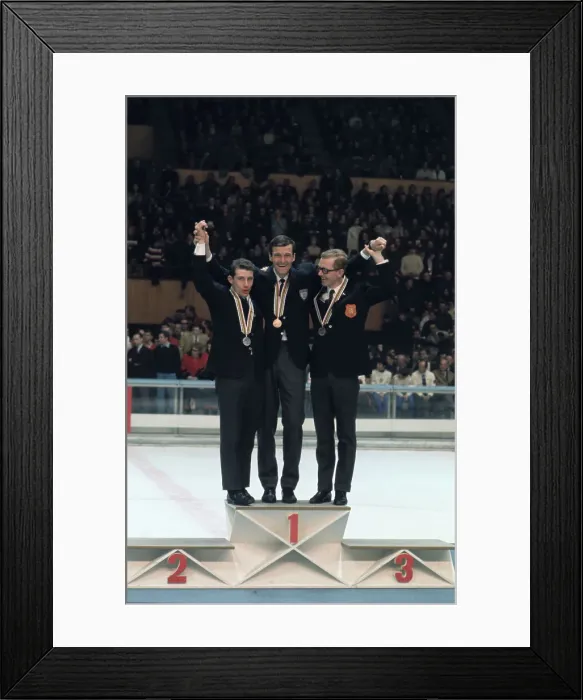 Framed Print : Men's 5000 Meter Speed Skating Champions Framed Print : Men's 5000 Meter Speed Skating Champions