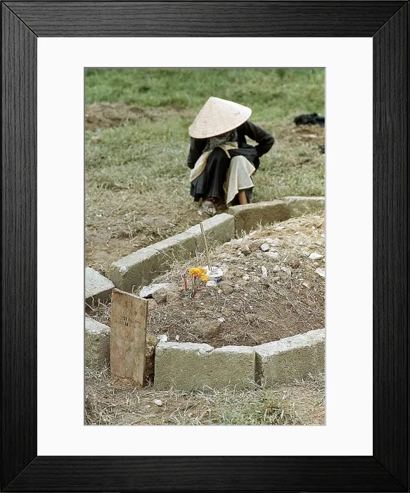 Framed Print : Vietnamese Woman Mourning Her Son Framed Print : Vietnamese Woman Mourning Her Son