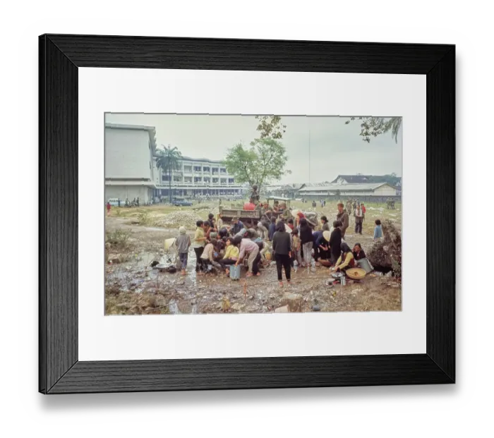 Framed Print : South Vietnamese Refugees, Hue Framed Print : South Vietnamese Refugees, Hue