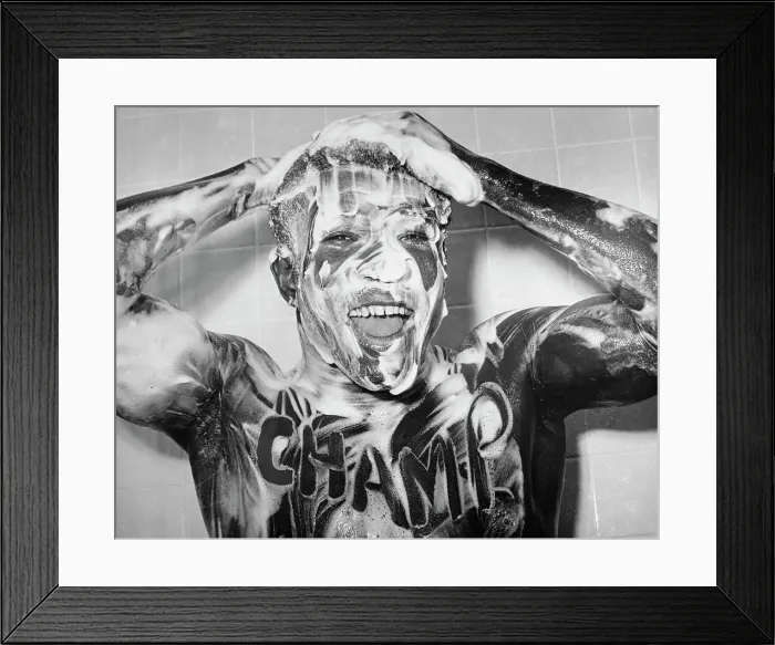 Framed Print : Emile Griffith Washing Himself Framed Print : Emile Griffith Washing Himself
