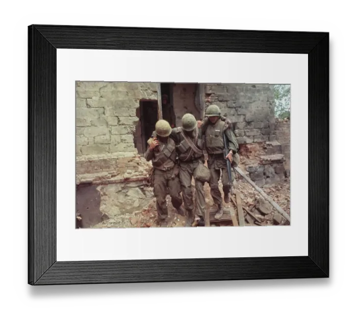 Framed Print : US Marines, Hue Framed Print : US Marines, Hue