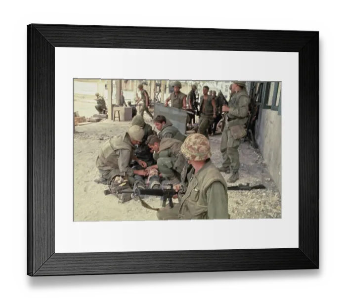 Framed Print : US Marines, Hue
