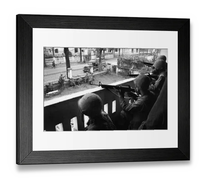 Framed Print : U.S. Soldiers in Position on Balcony