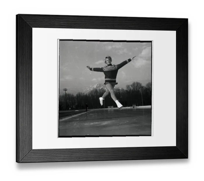 Framed Print : Janet Lynn Skating on Ice Framed Print : Janet Lynn Skating on Ice