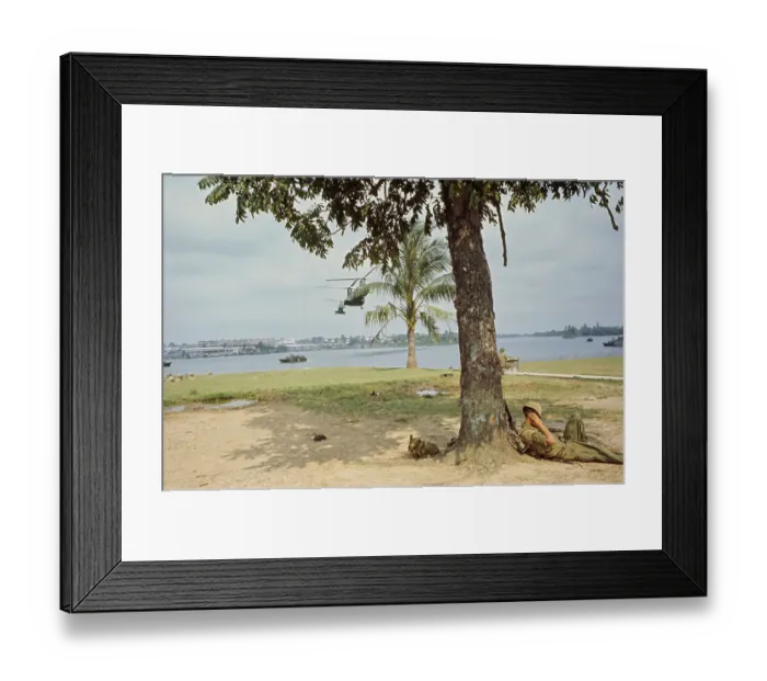 Framed Print : US Marines, Hue