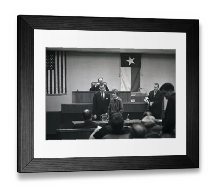Framed Print : Marina Oswald Porter and Kenneth Porter in Court Framed Print : Marina Oswald Porter and Kenneth Porter in Court