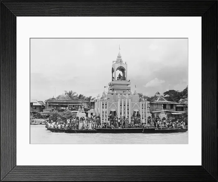 Framed Print : People Surrounding Pagoda on the Pasig River Framed Print : People Surrounding Pagoda on the Pasig River