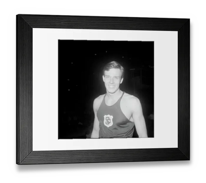 Framed Print : Bob Seagren in Close-Up Photo Framed Print : Bob Seagren in Close-Up Photo