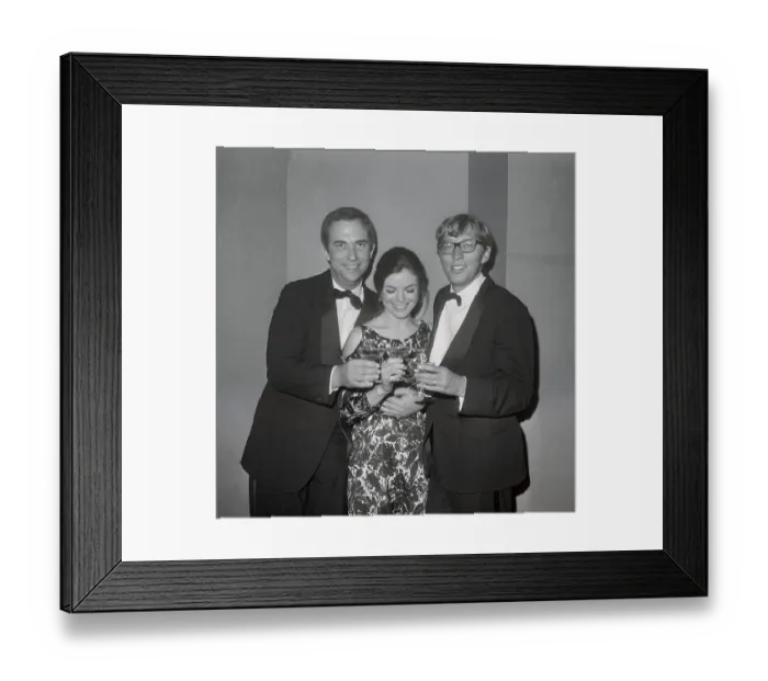 Framed Print : Men and Woman with Champagne Framed Print : Men and Woman with Champagne