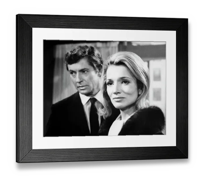 Framed Print : Lee Bouvier Radziwill with Farley Granger Framed Print : Lee Bouvier Radziwill with Farley Granger
