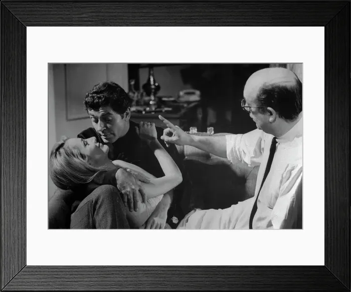 Framed Print : Director Instructing Kissing Couple Framed Print : Director Instructing Kissing Couple
