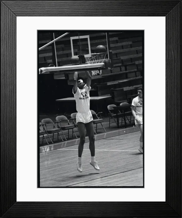 Framed Print : Kareem Abdul-Jabbar Taking Practice Shot Framed Print : Kareem Abdul-Jabbar Taking Practice Shot