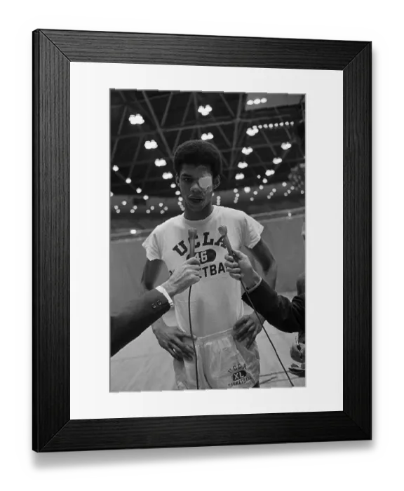 Framed Print : Kareem Abdul-Jabbar Speaking Into Microphones Framed Print : Kareem Abdul-Jabbar Speaking Into Microphones