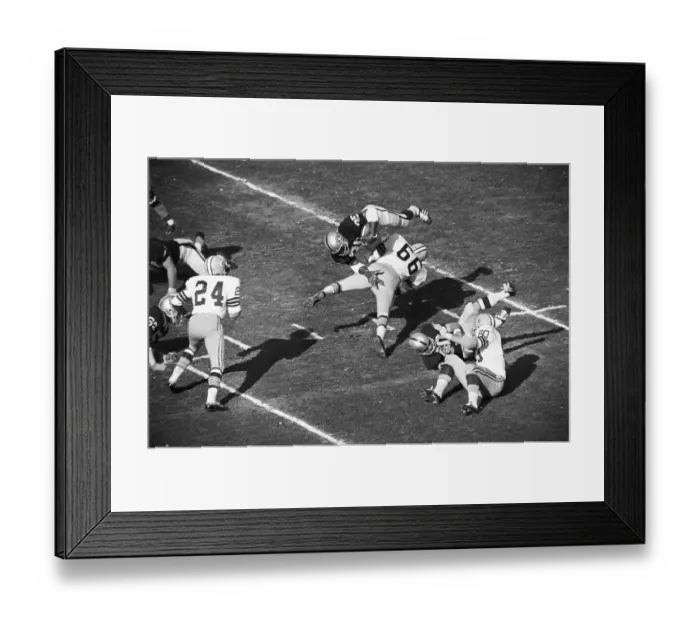 Framed Print : Hewritt Dixon and Ray Nitschke in Play Framed Print : Hewritt Dixon and Ray Nitschke in Play