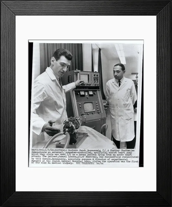Framed Print : Doctors Using New Heart Machine Framed Print : Doctors Using New Heart Machine