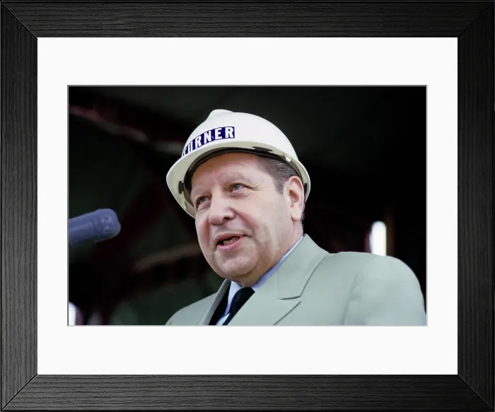 Framed Print : Sam Shapiro Framed Print : Sam Shapiro