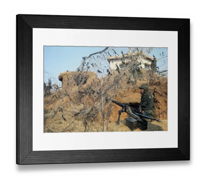 Framed Print : ROK Soldier With Machine Gun