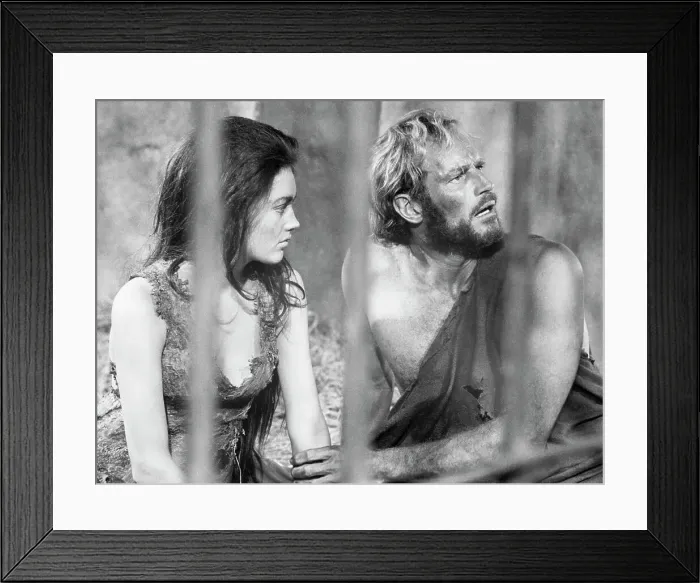 Framed Print : Charlton Heston and Linda Harrison in Planet Of The Apes Framed Print : Charlton Heston and Linda Harrison in Planet Of The Apes