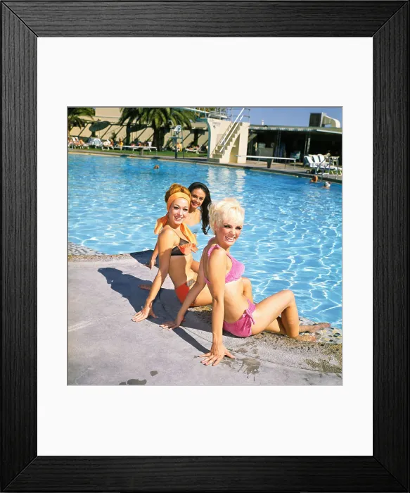 Framed Print : Dancers in Folies Bergere Framed Print : Dancers in Folies Bergere
