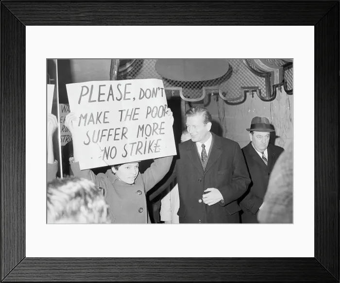 Framed Print : John Lindsay Entering Strike Picket Zone Framed Print : John Lindsay Entering Strike Picket Zone