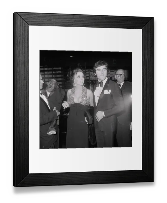 Framed Print : Anthony Newley With Wife Joan Collins Framed Print : Anthony Newley With Wife Joan Collins