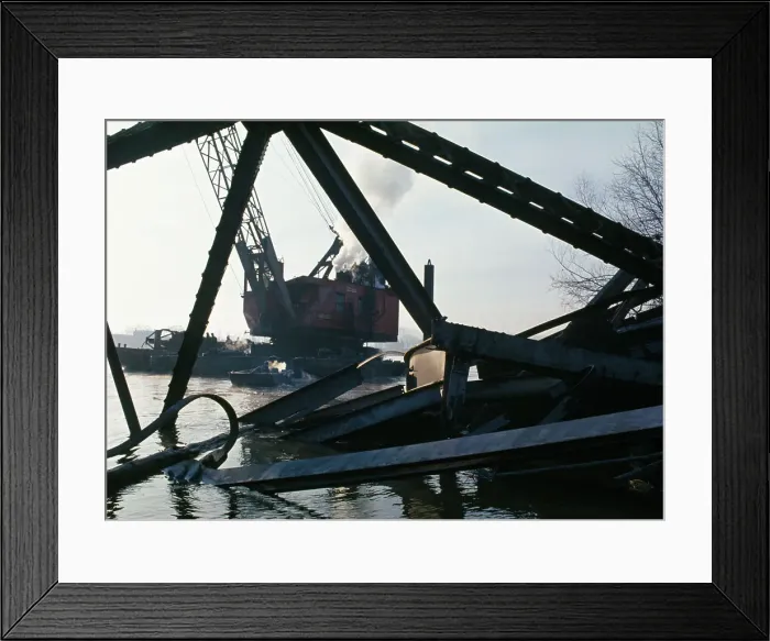 Framed Print : Silver Bridge Collapse Framed Print : Silver Bridge Collapse