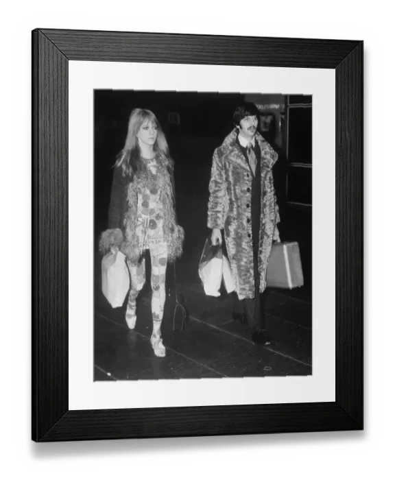Framed Print : Ringo Starr and Maureen Starkey Walking with Luggage Framed Print : Ringo Starr and Maureen Starkey Walking with Luggage