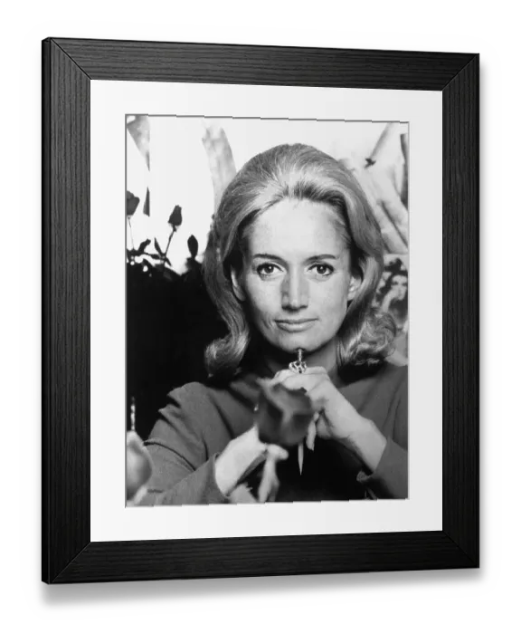 Framed Print : President of The Wells, Rich and Greene Ad Agency Mary Wells Framed Print : President of The Wells, Rich and Greene Ad Agency Mary Wells