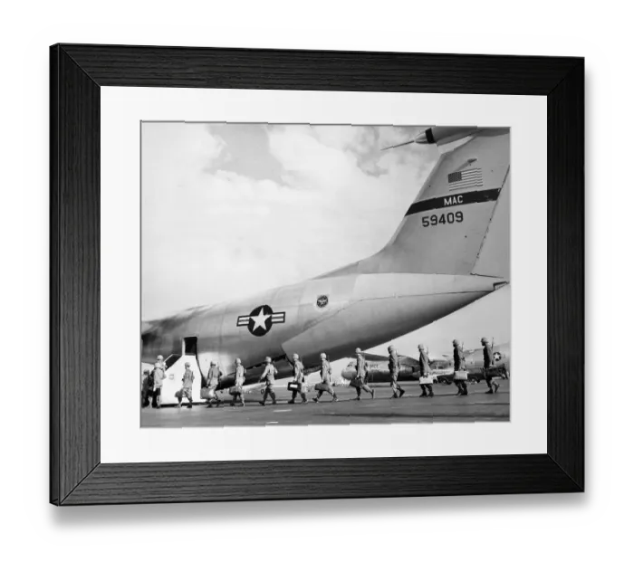 Framed Print : 101st Airborne Boarding Starlifter Framed Print : 101st Airborne Boarding Starlifter