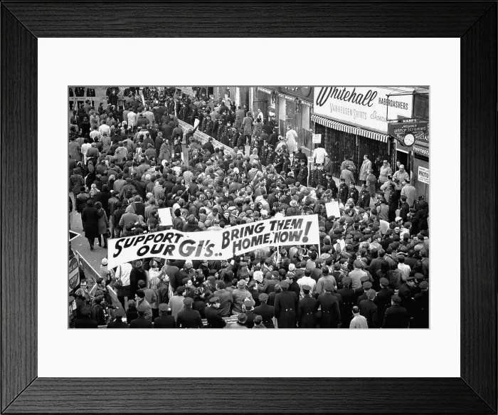 Framed Print : Vietnam Anti-War Demonstration Framed Print : Vietnam Anti-War Demonstration