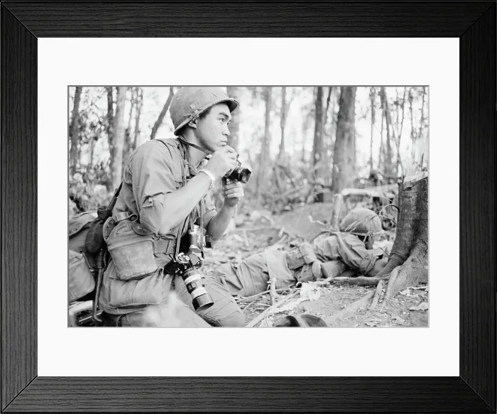 Framed Print : Kyoichi Sawada Framed Print : Kyoichi Sawada