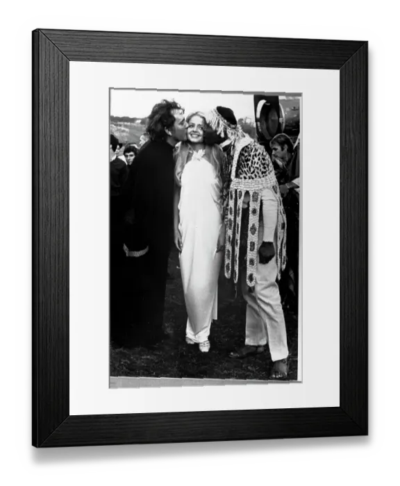 Framed Print : Ewa Aulin with Richard Burton and Sugar Ray Robinson Framed Print : Ewa Aulin with Richard Burton and Sugar Ray Robinson