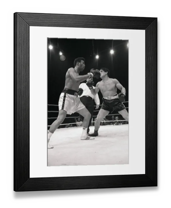 Framed Print : Boxers Fighting in the Ring Framed Print : Boxers Fighting in the Ring