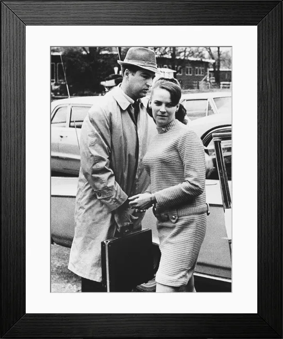 Framed Print : Murder Suspect Margo Freshwater Entering Courthouse