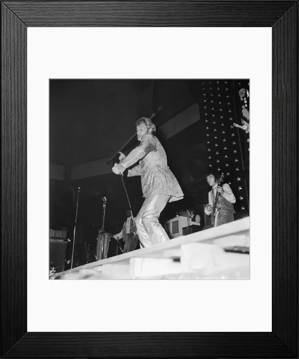 Framed Print : Johnny Hallyday Singing Framed Print : Johnny Hallyday Singing