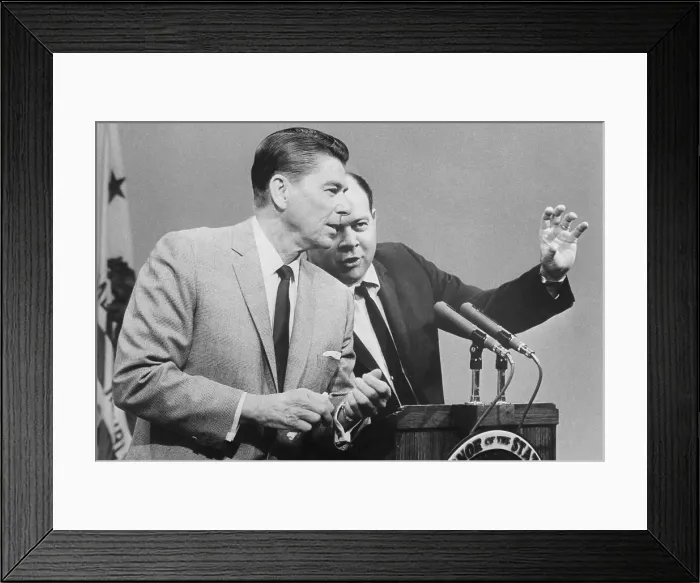 Framed Print : Ronald Reagan Speaking with Lyn Nofziger Framed Print : Ronald Reagan Speaking with Lyn Nofziger