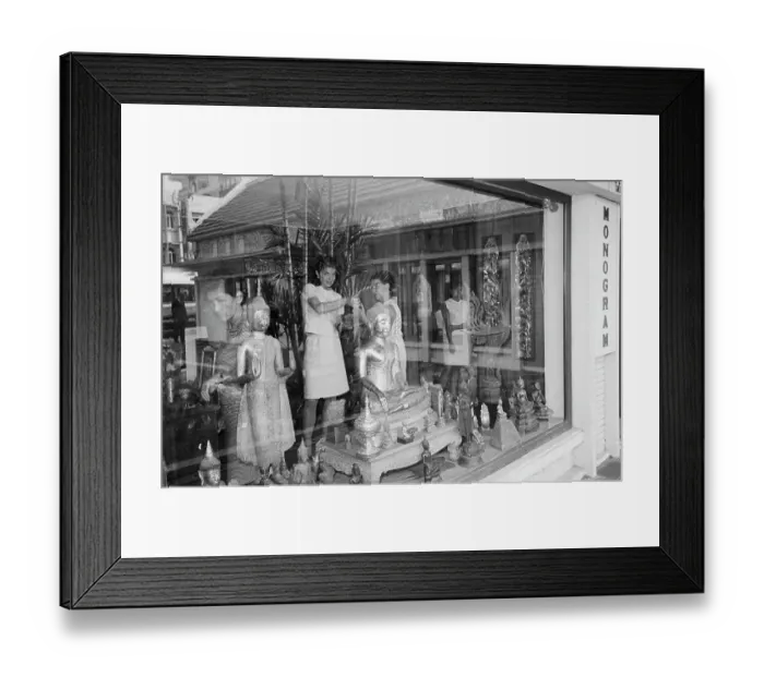 Framed Print : Mrs. Jacqueline Kennedy Antiques Shopping in Thailand Framed Print : Mrs. Jacqueline Kennedy Antiques Shopping in Thailand